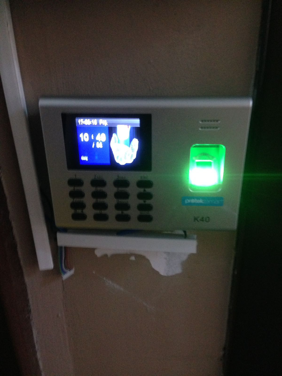 K40-ID Parmak İzi Okuyucu Montaj Görüntüleri